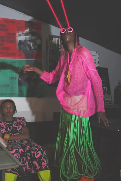 Look 9
